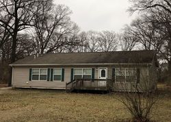 Pre-foreclosure Listing in S 4950E RD SAINT ANNE, IL 60964