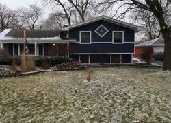  Sunrise Ave, Willowbrook IL
