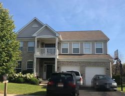 Pre-foreclosure in  KEMMERER LN Bolingbrook, IL 60490