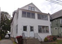 Pre-foreclosure in  CAMPFIELD AVE Hartford, CT 06114