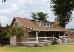 Pre-foreclosure in  F ST Reedley, CA 93654