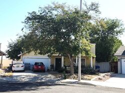 Pre-foreclosure in  RUBY CIR Victorville, CA 92392
