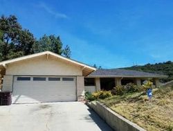 Pre-foreclosure in  ALLANJAY PL Glendale, CA 91208