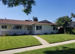 Pre-foreclosure Listing in LYNOAK DR CLAREMONT, CA 91711