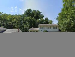 Pre-foreclosure in  ANNIN RD Caldwell, NJ 07006