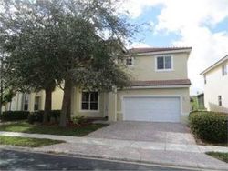 Pre-foreclosure in  NW 77TH TER Hollywood, FL 33024