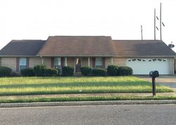  Hibiscus Ln, Northport AL