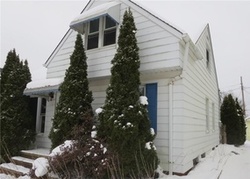 Pre-foreclosure in  HASTINGS RD Cleveland, OH 44125