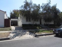 Pre-foreclosure in  ROSEWOOD AVE Los Angeles, CA 90036