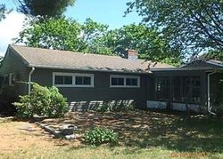 Pre-foreclosure Listing in FERNDALE AVE STRATFORD, CT 06614