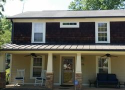 Pre-foreclosure in  IVERSON WAY Charlotte, NC 28203