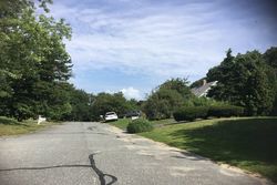 Pre-foreclosure Listing in COTTONWOOD LN CENTERVILLE, MA 02632