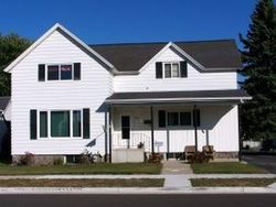 Pre-foreclosure Listing in ARMSTRONG ST MARINETTE, WI 54143
