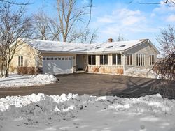 Pre-foreclosure Listing in W LAWNSDALE RD NEW BERLIN, WI 53146