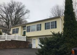Pre-foreclosure Listing in EMMETT AVE DERBY, CT 06418