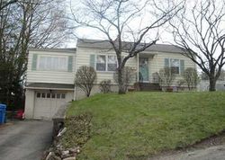 Pre-foreclosure Listing in SMITH AVE WATERBURY, CT 06708
