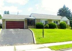 Pre-foreclosure Listing in PASTELL LN CONSHOHOCKEN, PA 19428