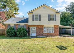 Pre-foreclosure in  HAMPSHIRE DR Fayetteville, NC 28311