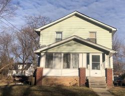 Pre-foreclosure in  HUGHES AVE Pontiac, MI 48341