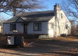 Pre-foreclosure Listing in PEARL LN BATAVIA, OH 45103