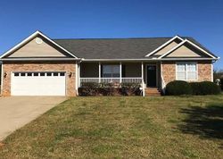 Pre-foreclosure in  CLARK RD Inman, SC 29349