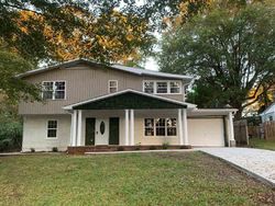 Pre-foreclosure in  WOODVIEW AVE Spartanburg, SC 29306