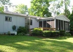 Pre-foreclosure in  CIRCLE DR Canal Fulton, OH 44614