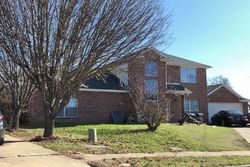 Pre-foreclosure Listing in W PIONEER DR IRVING, TX 75061