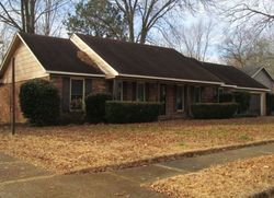 Pre-foreclosure in  GILFORD DR Memphis, TN 38141