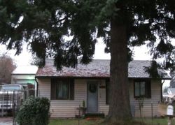 Pre-foreclosure in  2ND AVE SW Seattle, WA 98146