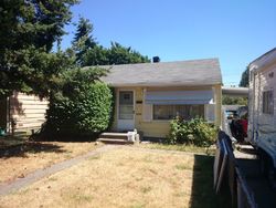 Pre-foreclosure in  31ST AVE SW Seattle, WA 98126