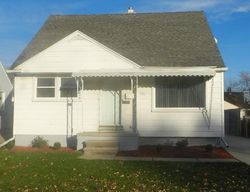 Pre-foreclosure in  18TH ST Wyandotte, MI 48192