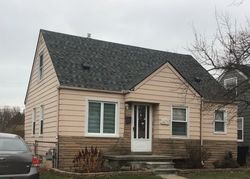 Pre-foreclosure Listing in 17TH ST WYANDOTTE, MI 48192