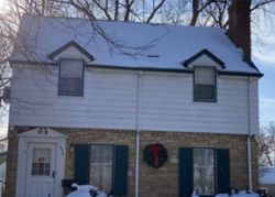 Pre-foreclosure in  PALACE AVE Saint Paul, MN 55105