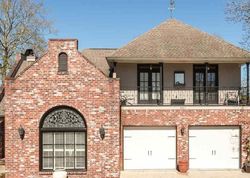 Pre-foreclosure in  PEEBLES ST Baton Rouge, LA 70809