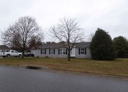 Pre-foreclosure in  SADDLEBROOK DR Camden Wyoming, DE 19934