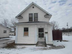 Pre-foreclosure Listing in N 4TH ST CLINTON, IA 52732