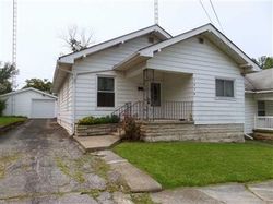 Pre-foreclosure Listing in 9TH ST BEDFORD, IN 47421