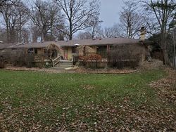 Pre-foreclosure Listing in BUTTERNUT CT ROSELLE, IL 60172