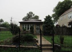Pre-foreclosure in  S JUSTINE ST Chicago, IL 60636