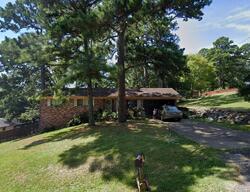 Pre-foreclosure in  MEADOW ST Hot Springs National Park, AR 71913