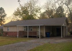 Pre-foreclosure in  S 9TH ST Fort Smith, AR 72908