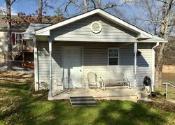 Pre-foreclosure in  SUTTLES LANDING RD Iva, SC 29655