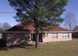 Pre-foreclosure Listing in BROTHERS DR TUSKEGEE, AL 36083