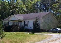 Pre-foreclosure in  WOODCREST DR York, SC 29745