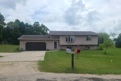 Pre-foreclosure in  BARTELT LN Campbellsport, WI 53010