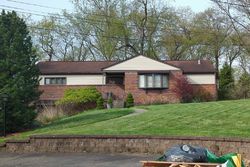 Pre-foreclosure in  MARWOOD DR Pittsburgh, PA 15241
