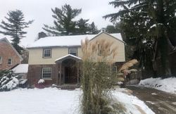 Pre-foreclosure in  KERBY RD Grosse Pointe, MI 48236