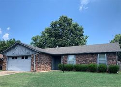  Nassau Cir, Sand Springs OK