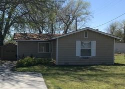 Pre-foreclosure in  W 40TH ST Sand Springs, OK 74063